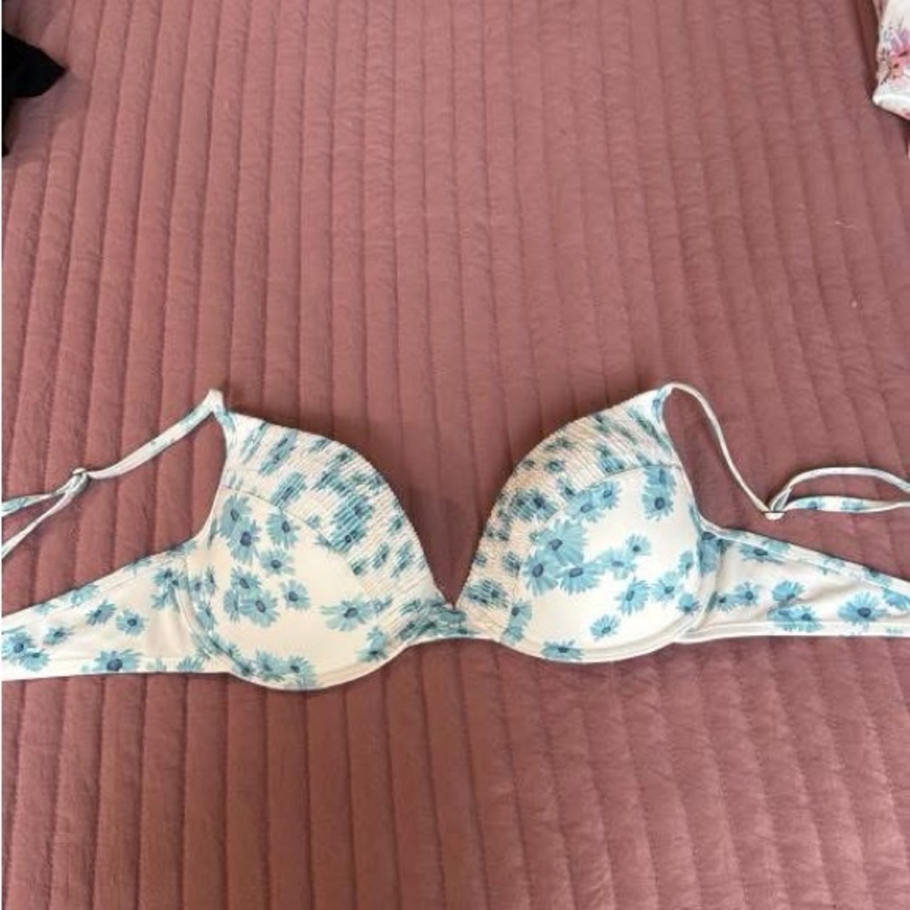 True Craft Blue Floral Bikini Top